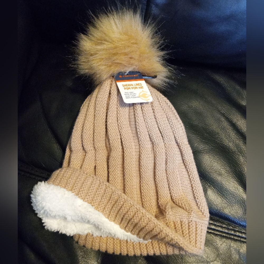 COMPASS - Beige Tan White Sherpa Lined Faux Fur Pom Pom Ski Hat Beanie NWT